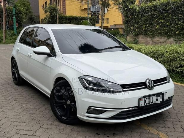 Volkswagen Golf TSI SE FWD 2018 White