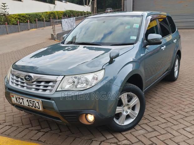 Subaru Forester 2012 Gray