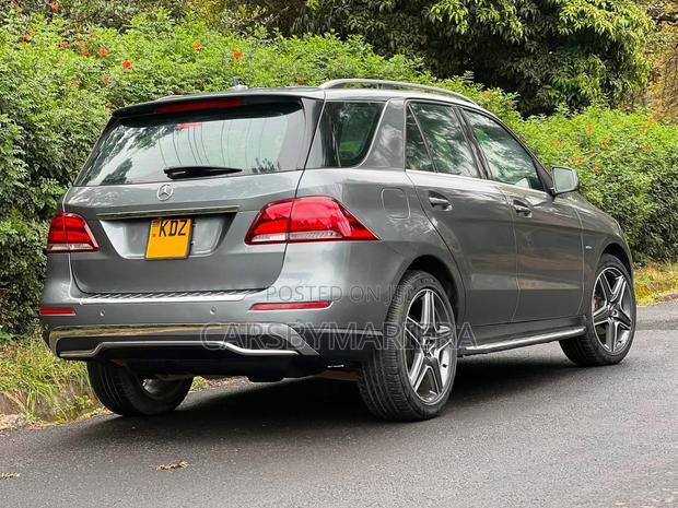 Mercedes-Benz M Class ML 350 4Matic 2012 Gray