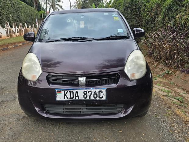 Toyota Passo 1.0 AWD 2013 Burgundy
