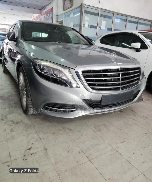 Mercedes-Benz S-Class 2012 Gray