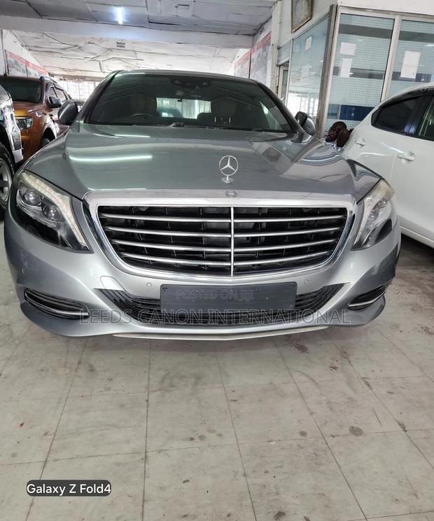 Mercedes-Benz S-Class 2012 Gray