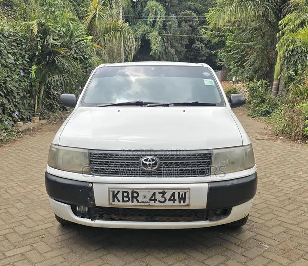 Toyota Probox 2006 White