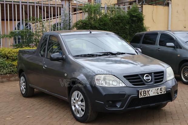 Nissan NP200 2010 Gray