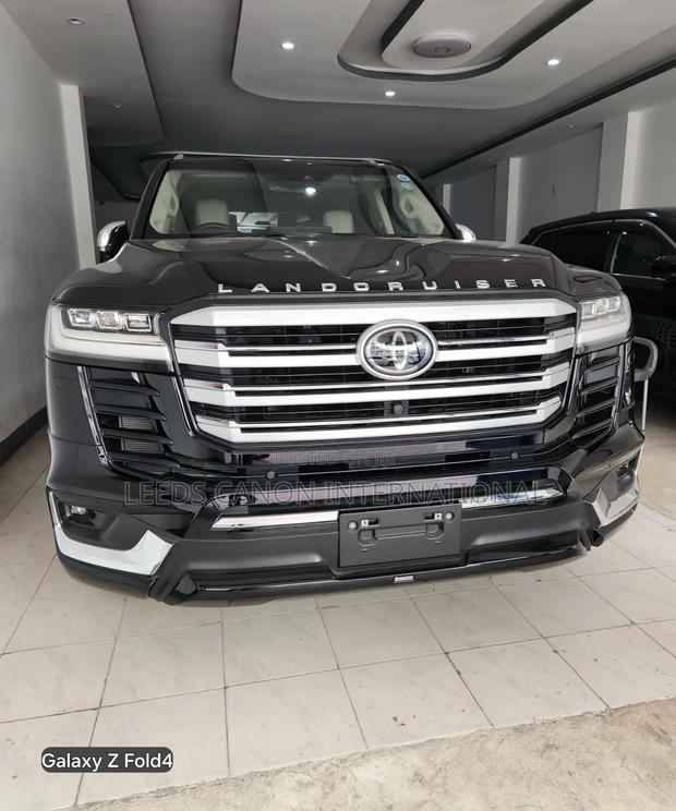 Toyota Land Cruiser 2021 Black