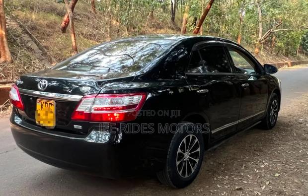 Toyota Premio 2014 Matt Black