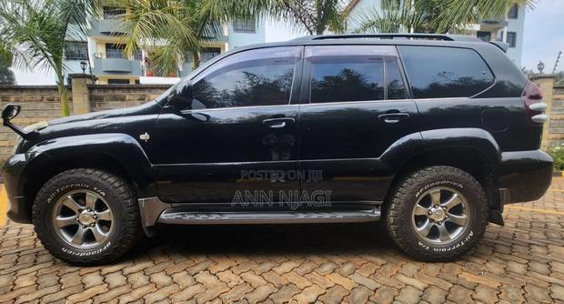 Toyota Land Cruiser Prado 2009 Black