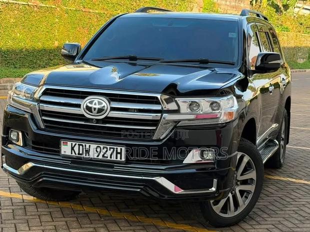 Toyota Land Cruiser 4.6 V8 ZX 2010 Black