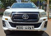 Toyota Hilux 2017 White for sale