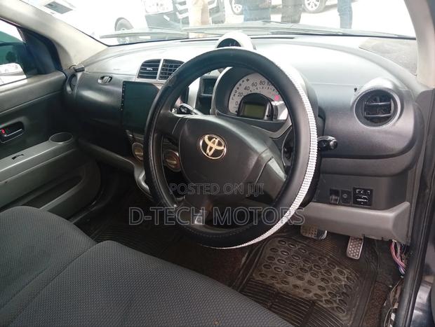 Toyota Passo 2010 Black