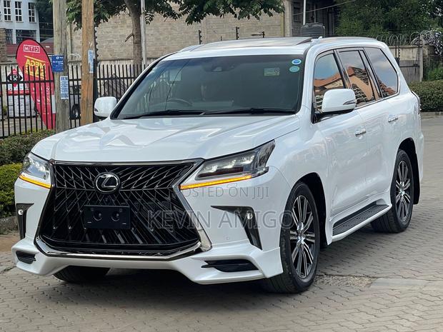Lexus LX 2020 White