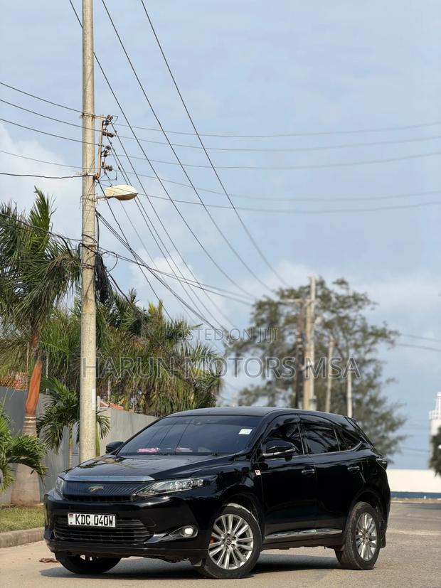 Toyota Harrier 2014 Black