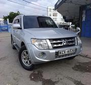 Mitsubishi Pajero 2012 Silver for sale