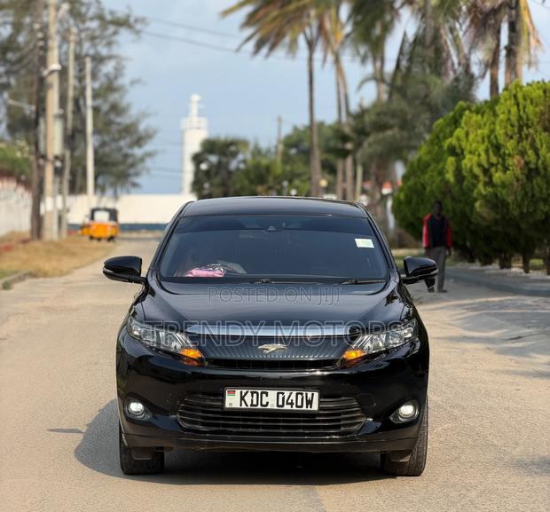 Toyota Harrier 2014 Black
