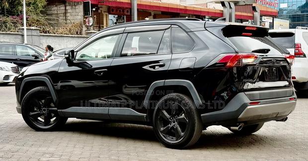Toyota RAV4 XLE Premium AWD 2019 Black