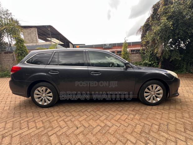 Subaru Legacy 2012 Black