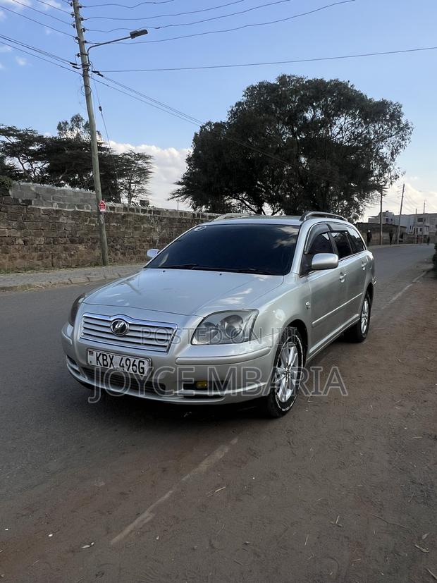 Toyota Avensis 2006 Silver