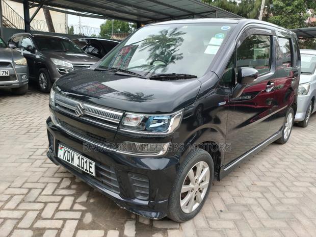Suzuki Wagon R 2018 Black