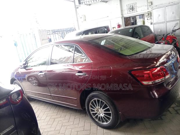 Toyota Premio 2014 Maroon