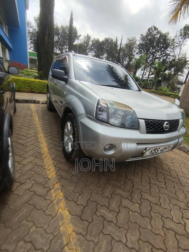 Nissan X-Trail 2006 Gray