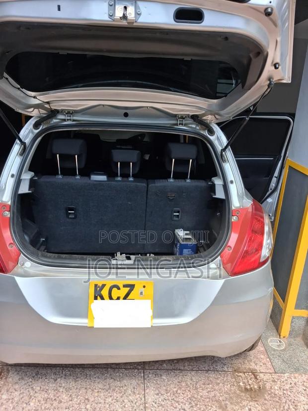 Suzuki Swift 2013 Silver