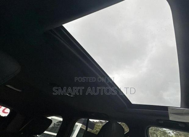 Toyota Land Cruiser LC300 2021 Gray