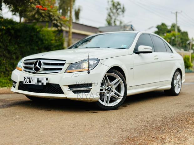 Mercedes-Benz C-Class C 200 (W204) 2012 White