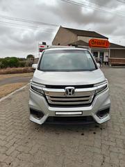 Honda Stepwgn 2018 Silver for sale