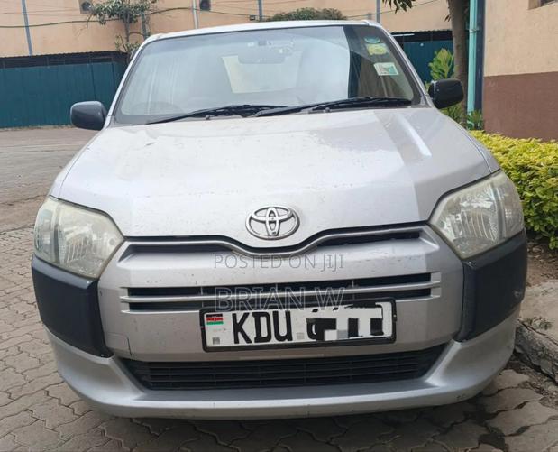 Toyota Probox 2018 Silver