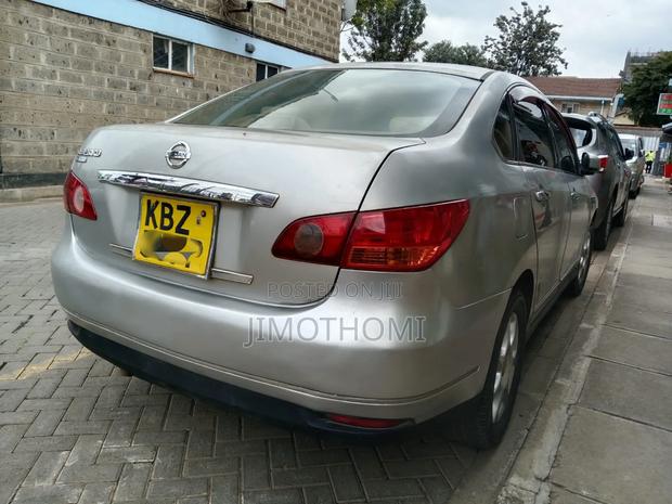 Nissan Bluebird 2008 Silver