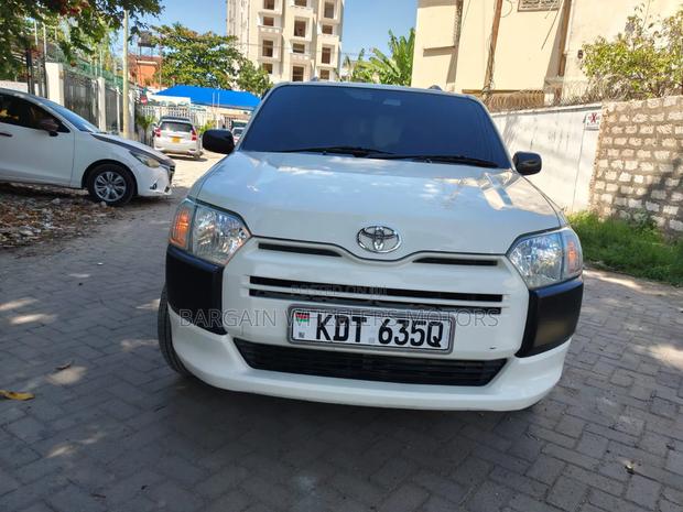 Toyota Succeed 2019 Off white