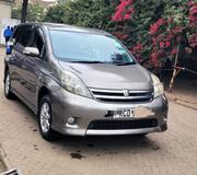 Toyota ISIS 2008 Gray for sale