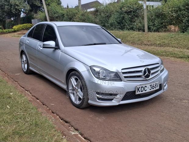 Mercedes-Benz C200 2014 Silver