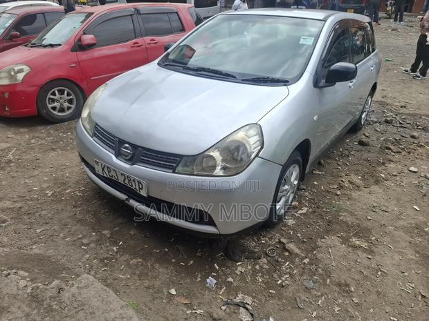 Nissan Wingroad 2009 Silver