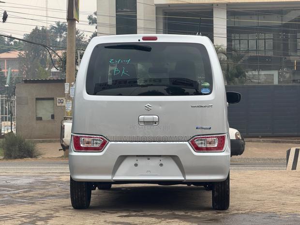 Suzuki Wagon R 660 Hybrid FWD 2019 Gray