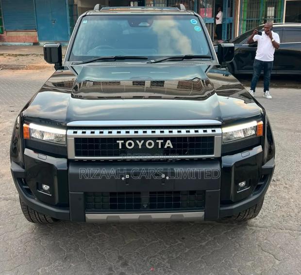 Toyota Land Cruiser Prado 2024