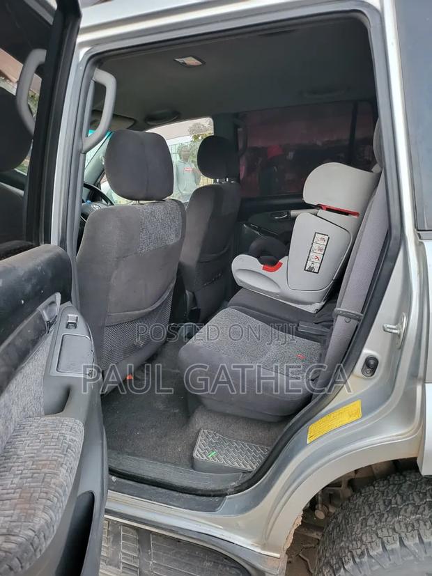 Toyota Land Cruiser Prado 2009 Silver