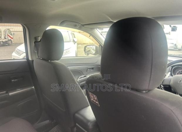 Mitsubishi RVR 2019 Gray