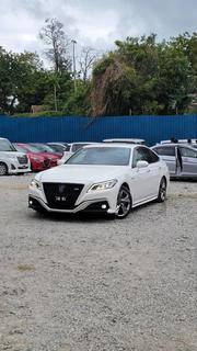 Toyota Crown 2019 Teal for sale