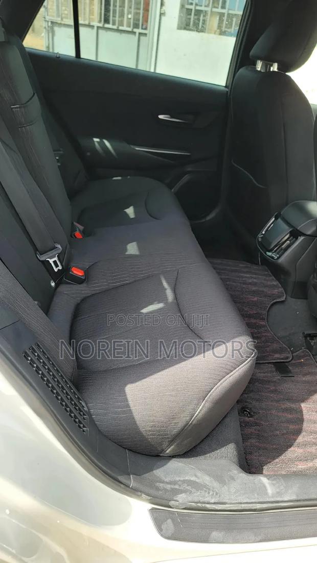 Toyota Crown 2019 Teal