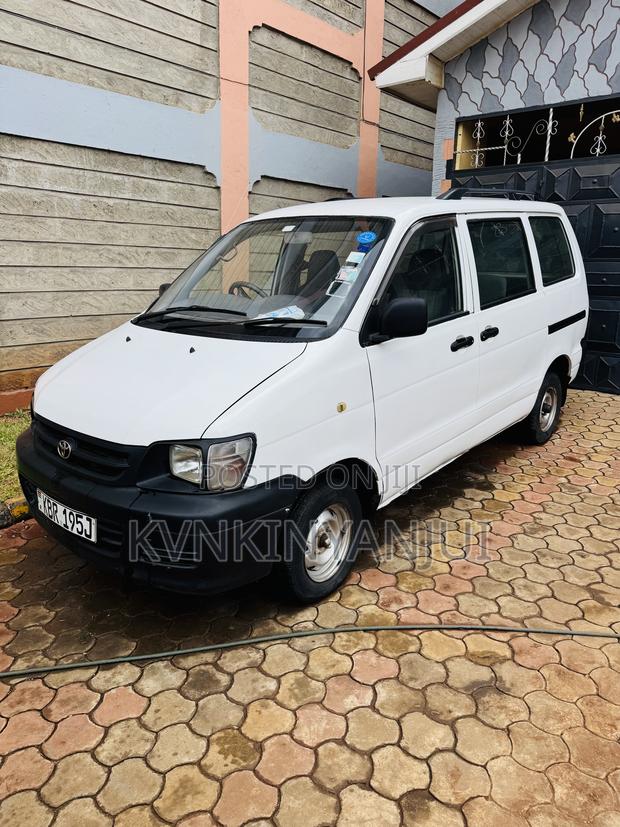 Toyota TownAce 2006 White