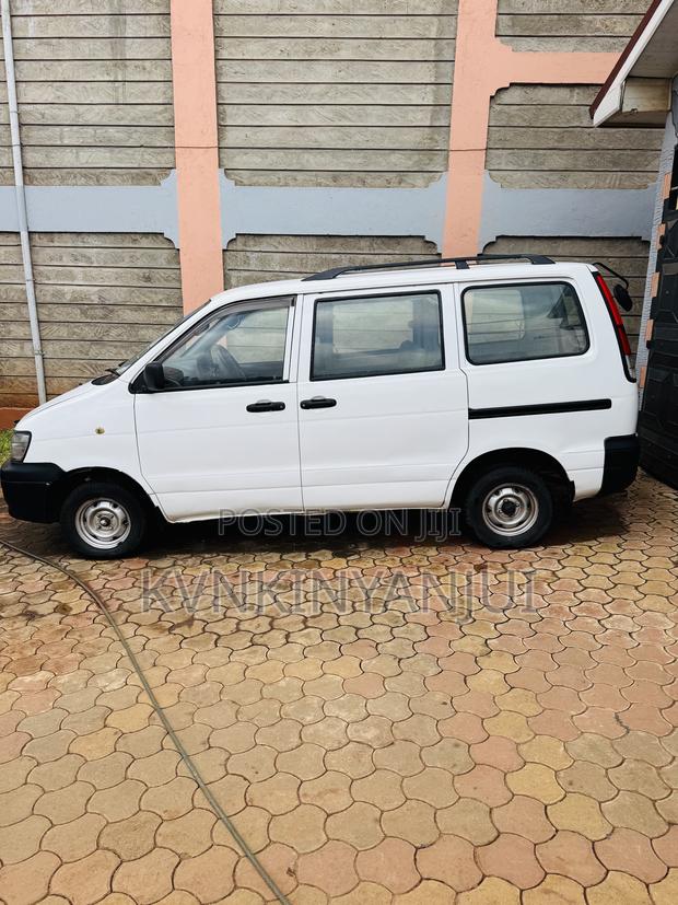 Toyota TownAce 2006 White