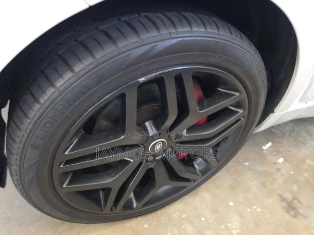Land Rover Range Rover Sport 2019 Pearl