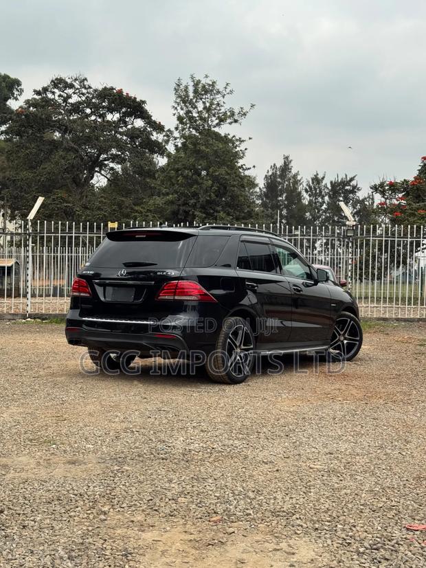 Mercedes-Benz GLE-Class 2017 Black