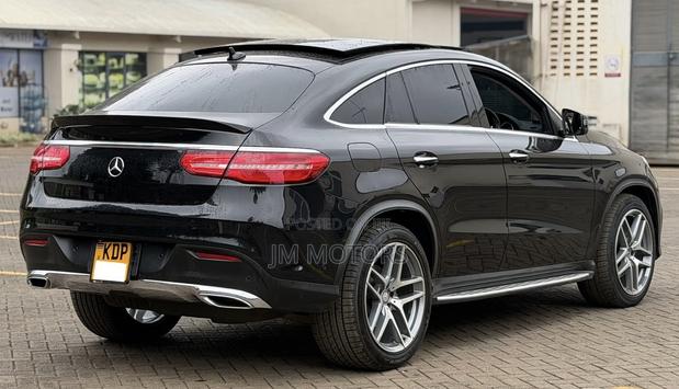 Mercedes-Benz GLE-Class GLE 350d 4MATIC 2017 Black