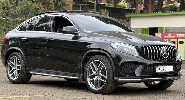Mercedes-Benz GLE-Class GLE 350d 4MATIC 2017 Black