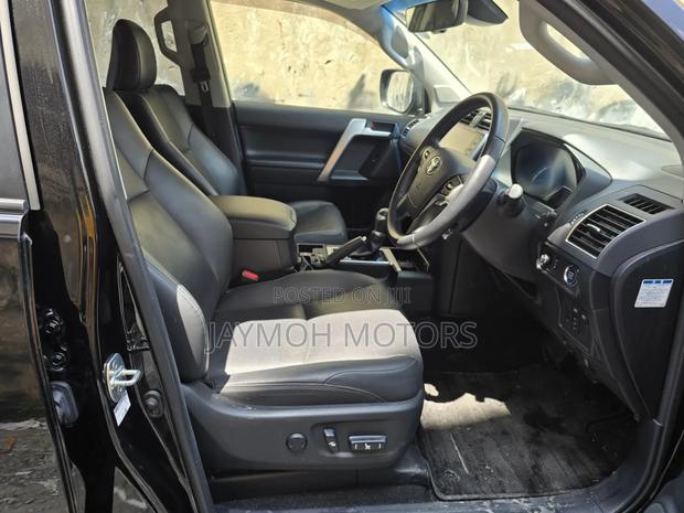 Toyota Land Cruiser Prado 2022