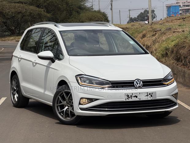 Volkswagen Golf 1.4T SE FWD 2019 White