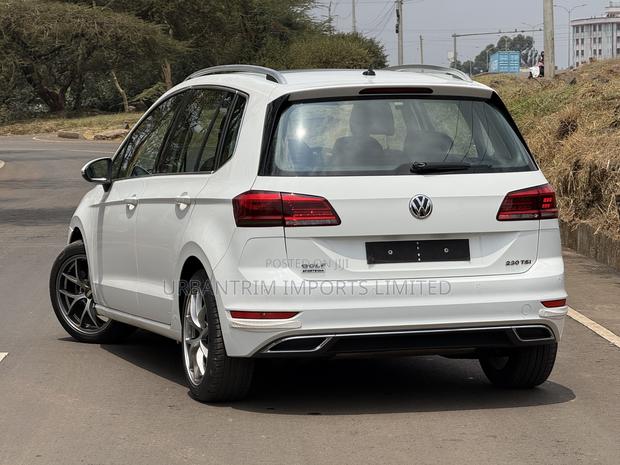 Volkswagen Golf 1.4T SE FWD 2019 White