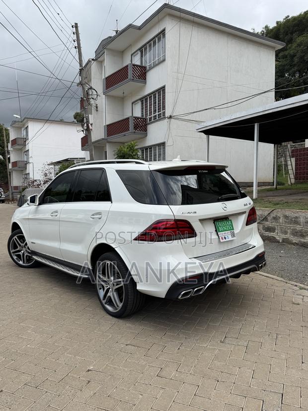 Mercedes-Benz M Class 2013 White
